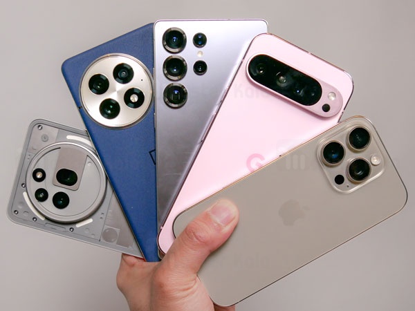 Camera lens protector