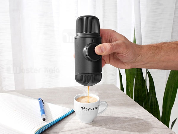 Portable espresso machine