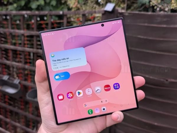 Galaxy Z Fold 8 Ultra