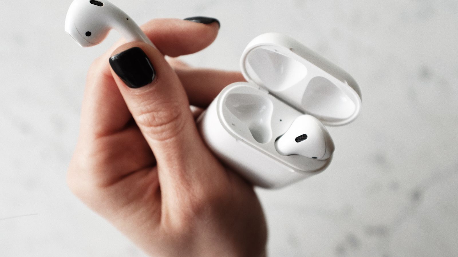 best earbuds for calls