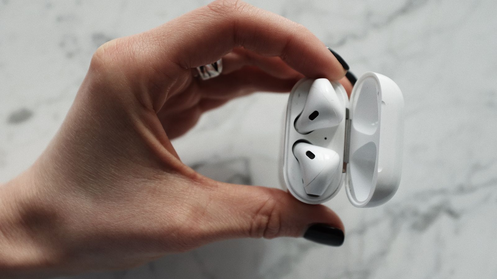 best earbuds for calls