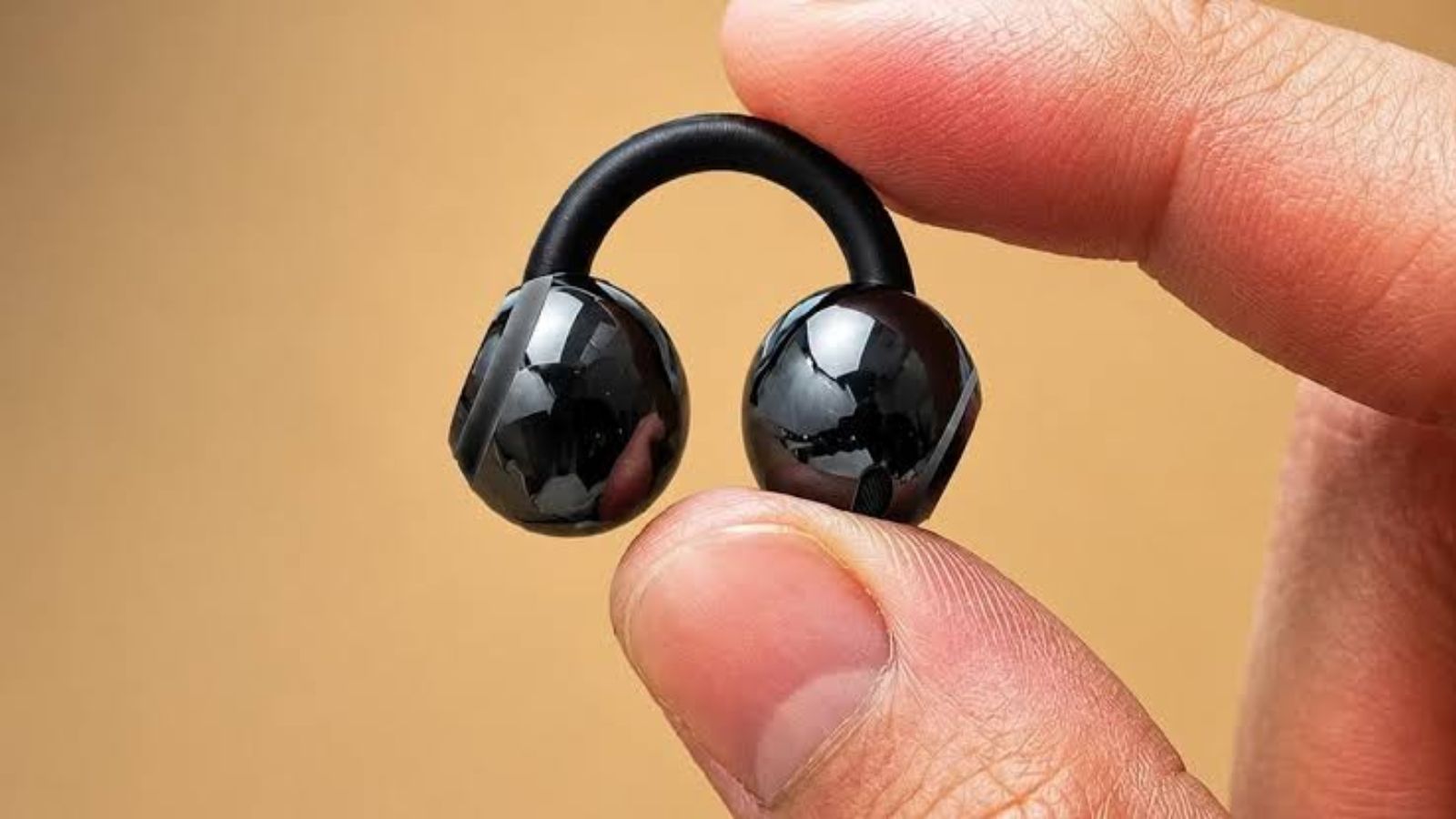 Samsung Galaxy Buds On