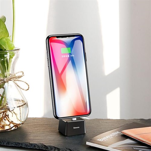 داک شارژ رومیزی لایتنینگ بیسوس Baseus Quadrate Desktop Bracket