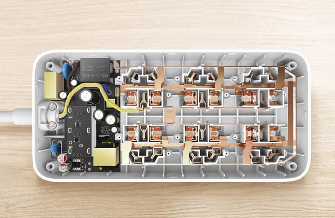شش راهی برق USB دار شیائومی Xiaomi CXB6-1QM NRB4025CN Power Strip