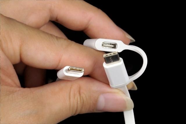 پاوربانک 10000 میلی آمپر LeEco LeUPB-502T Type C