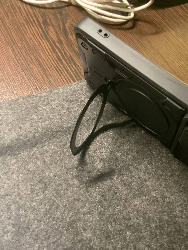 قاب ضد ضربه مگنتی OnePlus 12 Magnetic Support Case دارای محافظ دوربین