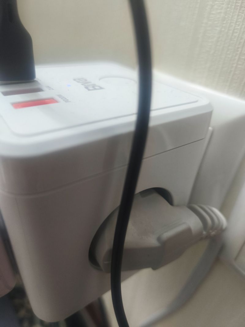 چند راهی برق و شارژر بیوا Biva PS-07 Power Strip دارای 3 پورت