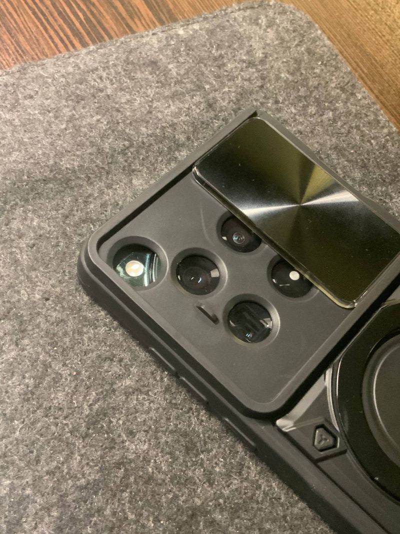 قاب ضد ضربه مگنتی OnePlus 12 Magnetic Support Case دارای محافظ دوربین