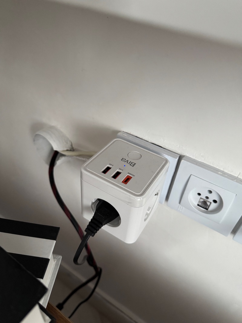 چند راهی برق و شارژر بیوا Biva PS-07 Power Strip دارای 3 پورت