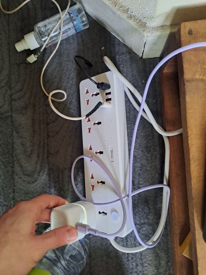 چند راهی برق و شارژر بیوا Biva PS-06 Power Strip دارای 4 پورت	