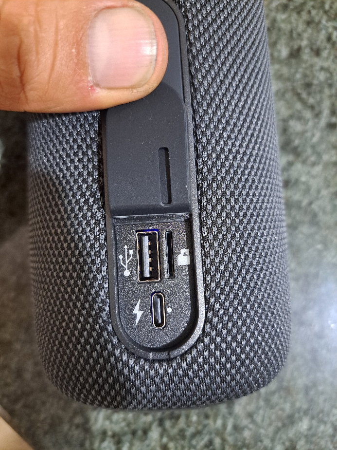 اسپیکر بلوتوث مک دودو Mcdodo BS-1410 Portable Wireless Speaker توان 10 وات رم و فلش خور