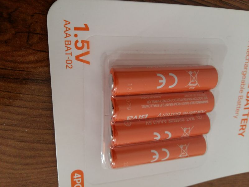 پک 4 تایی باتری نیم قلمی بیوا Biva BAT-02 Alkaline Battery