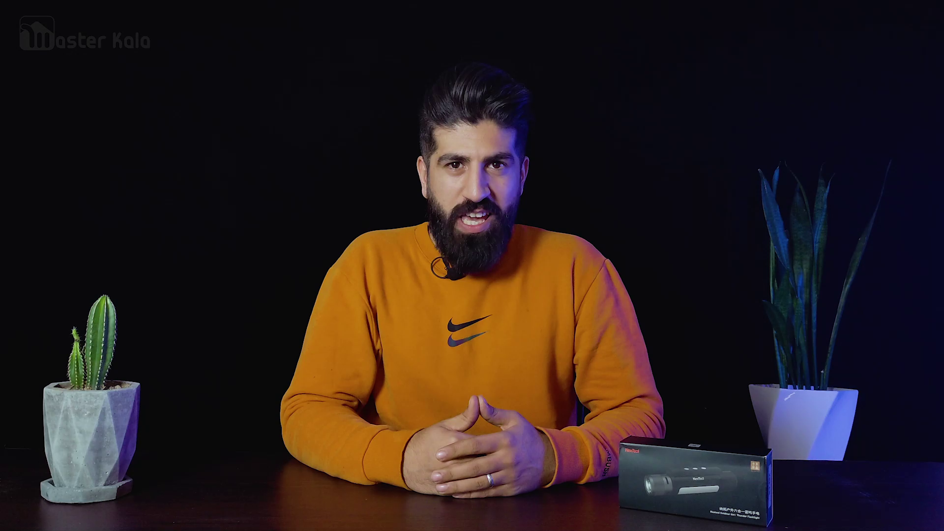 چراغ قوه و پاوربانک 6 کاره شیائومی Xiaomi NexTool Outdoor 6 in 1 Thunder Flashlight NE20030